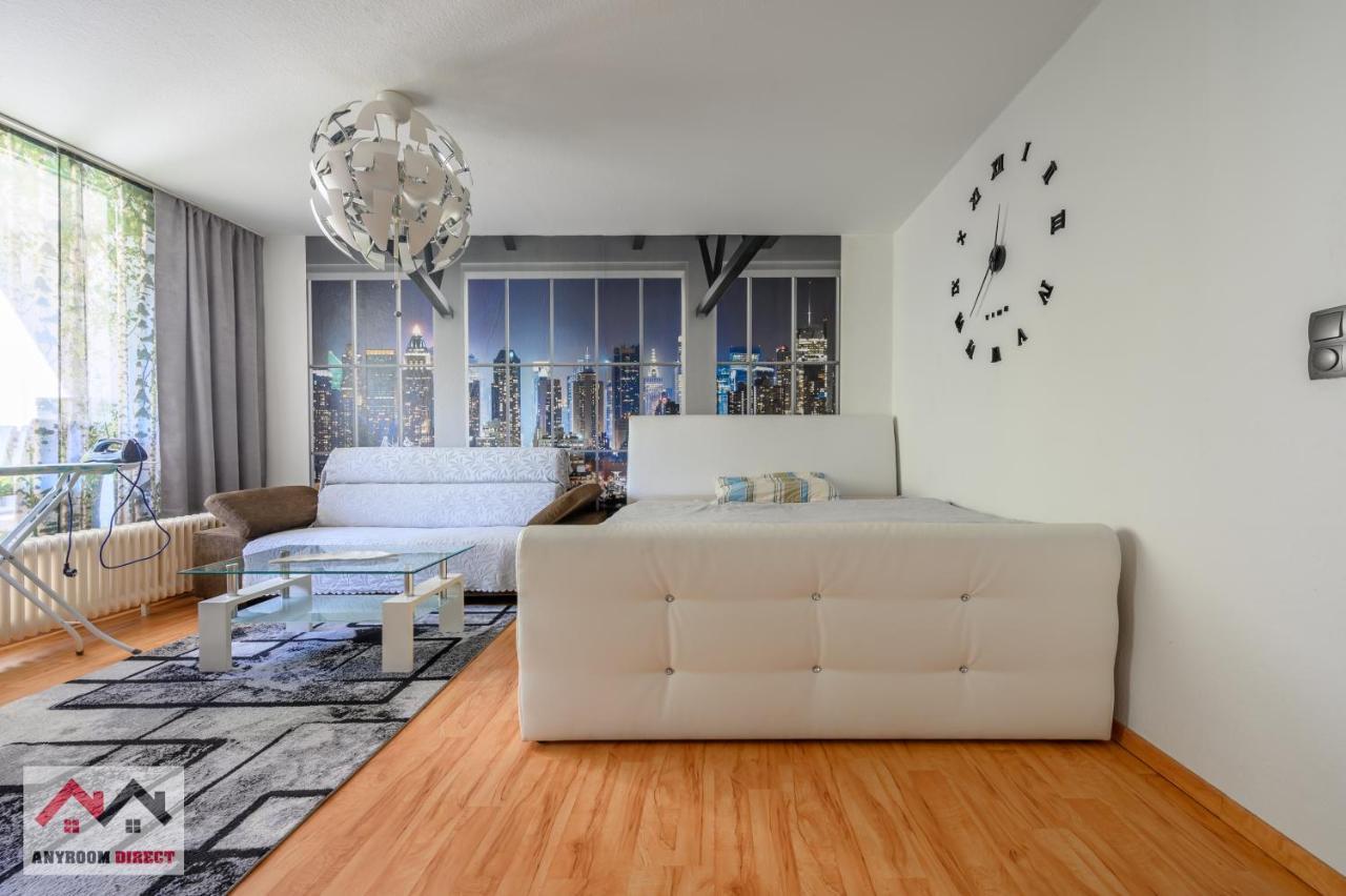 Anyroomdirect Private Apartments Near Hannover Exhibition Room Agency ภายนอก รูปภาพ