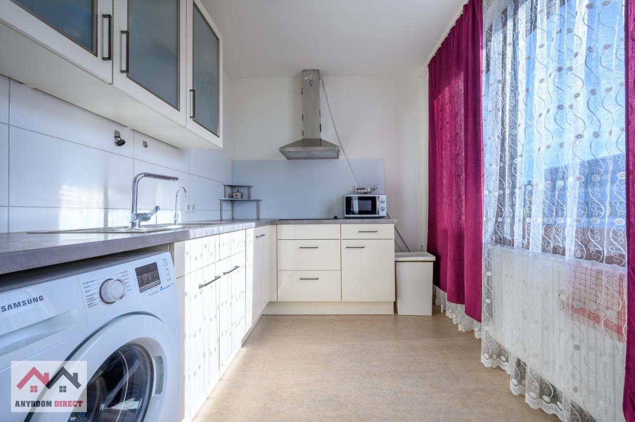 Anyroomdirect Private Apartments Near Hannover Exhibition Room Agency ภายนอก รูปภาพ