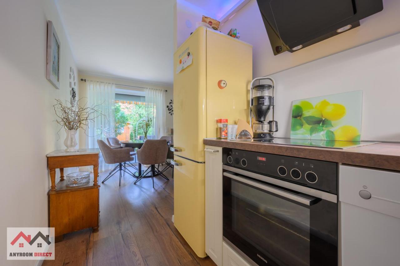 Anyroomdirect Private Apartments Near Hannover Exhibition Room Agency ภายนอก รูปภาพ