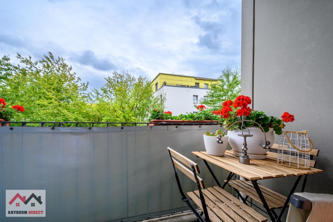 Anyroomdirect Private Apartments Near Hannover Exhibition Room Agency ภายนอก รูปภาพ