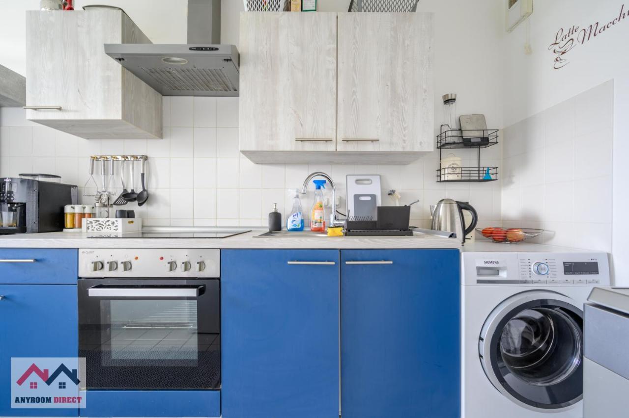 Anyroomdirect Private Apartments Near Hannover Exhibition Room Agency ภายนอก รูปภาพ