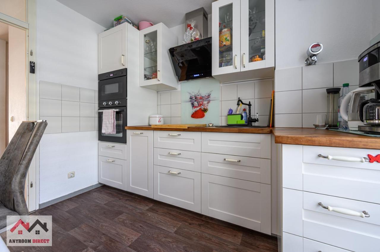 Anyroomdirect Private Apartments Near Hannover Exhibition Room Agency ภายนอก รูปภาพ