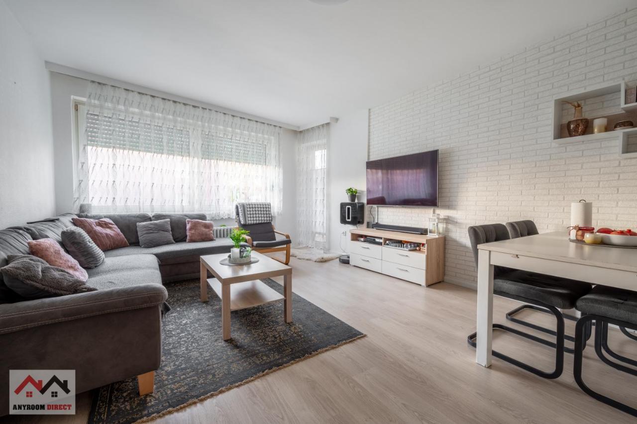 Anyroomdirect Private Apartments Near Hannover Exhibition Room Agency ภายนอก รูปภาพ