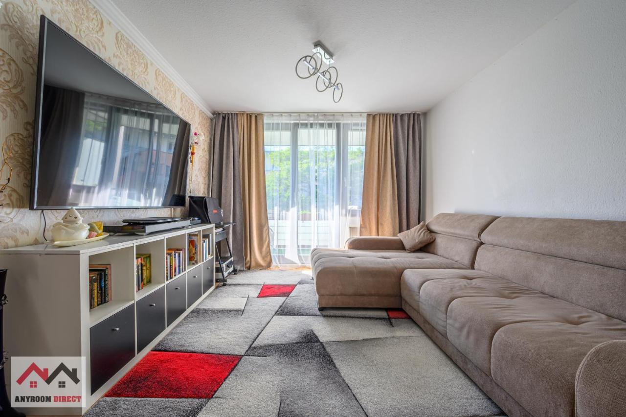 Anyroomdirect Private Apartments Near Hannover Exhibition Room Agency ภายนอก รูปภาพ